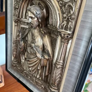 Repousse copper Jesus with silver plate - Image 3