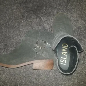 River Island ankle boots