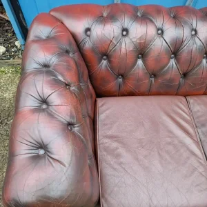 3 seater Brown Chesterfield sofa - Image 7