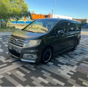 2010 Honda Stepwagon Spada Automatic 8-Seater MPV - Image 2