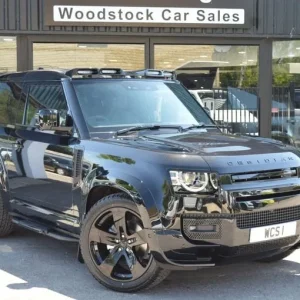Land Rover Defender 3.0 D250 MHEV X-Dynamic HSE Hard Top SUV 3dr Diesel Auto 4WD SWB Euro 6 - Image 5