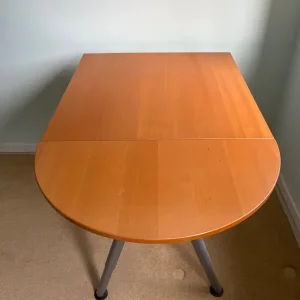 Table with metal legs - Image 3