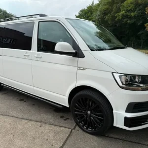 2018 VOLKSWAGEN TRANSPORTER T6 TDI 150 7 SPEED DSG AUTO 8 SEAT SHUTTLE LWB - Image 2
