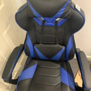 Vinsetto Gaming Chair, used a few times - Image 6