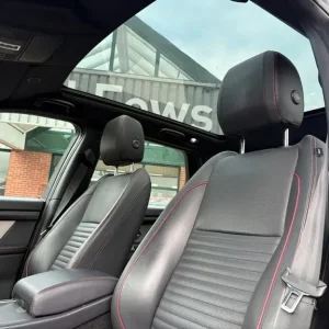2021 Land Rover Discovery Sport R-Dynamic HSE Estate - Image 8