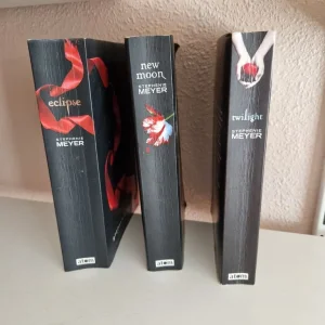 Twilight trilogy - Image 2