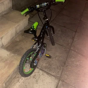 Ben 10 kids bike - Image 3