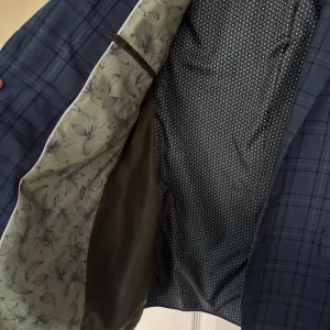 Mens Slim Fit Taylor & Wright Prom/Wedding Suit - Image 4