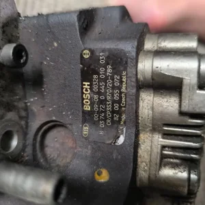 Volvo S40 1.9TD 2000 high pressure fuel pump - Image 4