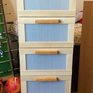 Chest of drawers in good condition