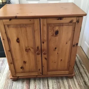Cabinet/sideboard