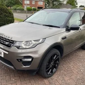 2018 Land Rover Discovery Sport 2.0 TD4 HSE Black Auto 4WD Euro 6 (s/s) 5dr SUV Diesel Automatic - Image 2