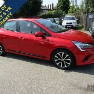 2021 Renault Clio 1.0 TCE 5-door hatchback manual - Image 3