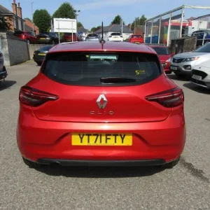 2021 Renault Clio 1.0 TCE 5-door hatchback manual - Image 7