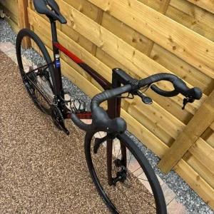 2024 Giant Defy Advanced 2 Road Bike - Image 6