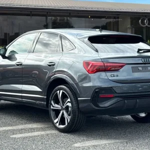 2025 Audi Q3 2.0 TDI 40 Black Edition Sportback S Tronic quattro Euro 6 (s/s) 5dr SUV Automatic - Image 2