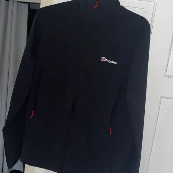 Berghaus storm cloud jacket