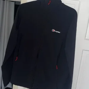 Berghaus storm cloud jacket