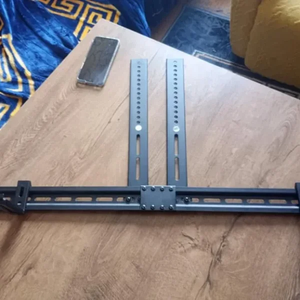 Under TV soundbar mount