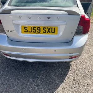 Volvo S40 2009 manual 4-door saloon