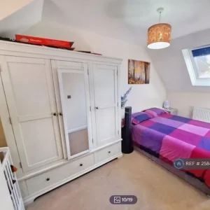 4 bedroom semi-detached house in Hanson Gardens, Cheltenham - Image 5