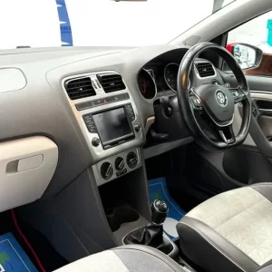 2017 Volkswagen Polo 1.2 TSI BlueMotion BEATS Hatchback - Image 4