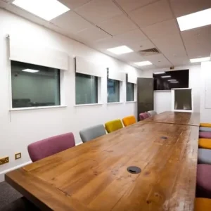 4 to 200 Person Private Office Suites available - Image 5