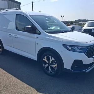 Ford Transit Connect 2.0 Diesel Active Double Cab Van - Image 3