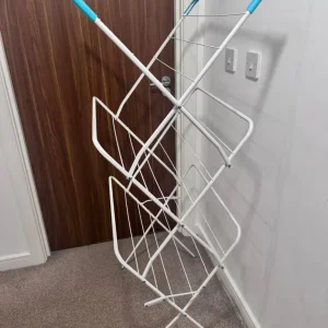 Clothes rail - Image 2