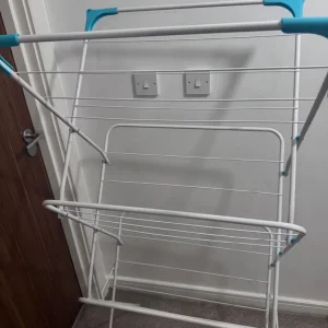 Clothes rail