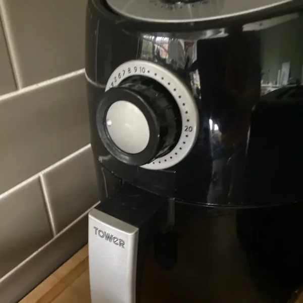 Tower air fryer