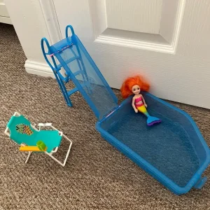 Barbie Camper and Ambulance Set - Image 6