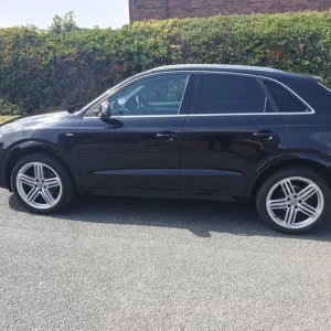 2015 Audi Q3 S-Line Plus 2.0 TDI Quattro with panoramic roof - Image 6