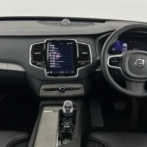 2024 Volvo XC90 Recharge Ultimate, T8 AWD Plug-in Hybrid, 7-Seater Estate - Image 5