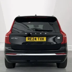 2024 Volvo XC90 Recharge Ultimate, T8 AWD Plug-in Hybrid, 7-Seater Estate - Image 7