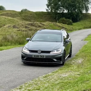 2018 Volkswagen Golf R 2.0 TSI 4Motion Estate - Image 3