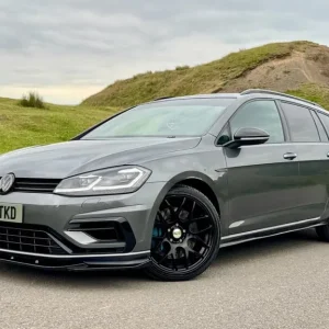 2018 Volkswagen Golf R 2.0 TSI 4Motion Estate - Image 4