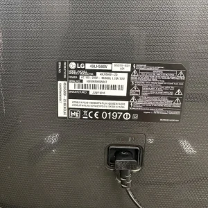 49” Smart LG TV - Wall Bracket & Screws Included - Image 8
