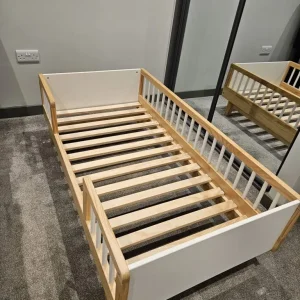 Toddler bed 140x70 cm