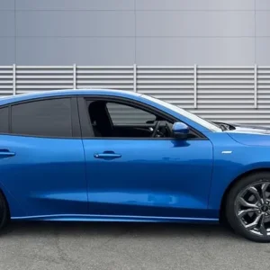 2023 Ford Focus 1.0 EcoBoost ST-Line 5-door Petrol Hatchback - Image 5