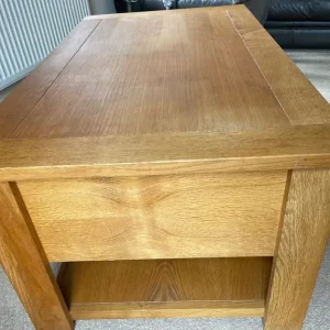 Large Oak Coffee Table - Image 5