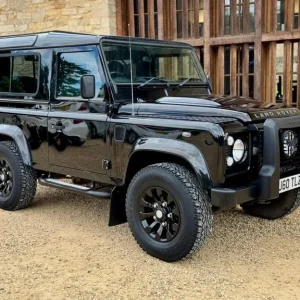 2010 Land Rover Defender XS Station Wagon TDCi Window Van Diesel Manual - Image 4