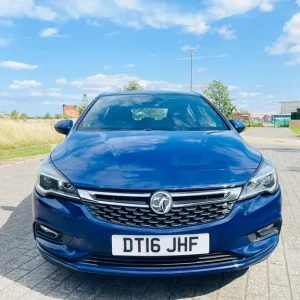 2016 Vauxhall Astra 1.4i Turbo SRi Euro 6 5-door hatchback - Image 3