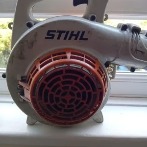 STIHL BG55 LEAF BLOWER - Image 5
