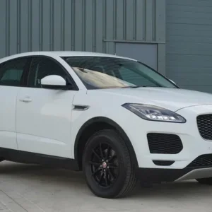 JAGUAR E-PACE 2.0 D150 Euro 6 (s/s) 5dr 2018 - Image 2