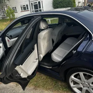 Mercedes-Benz C-Class Saloon 2012 2.1 Diesel Auto - Image 4