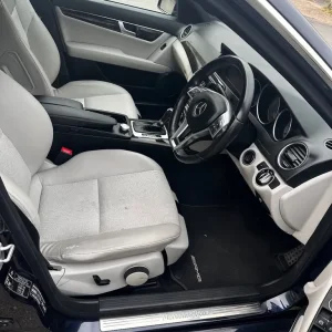 Mercedes-Benz C-Class Saloon 2012 2.1 Diesel Auto - Image 8