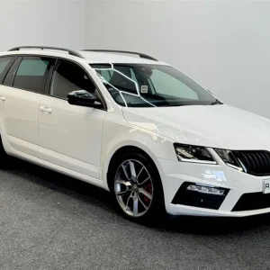 2020 Skoda Octavia 2.0 TSI vRS DSG Estate Petrol Automatic - Image 8