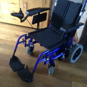 ENIGMA ENERGI PLUS POWER CHAIR WITH CHARGER AND NEW BATTERIES