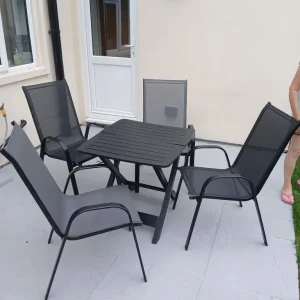 outside table and 4 chairs